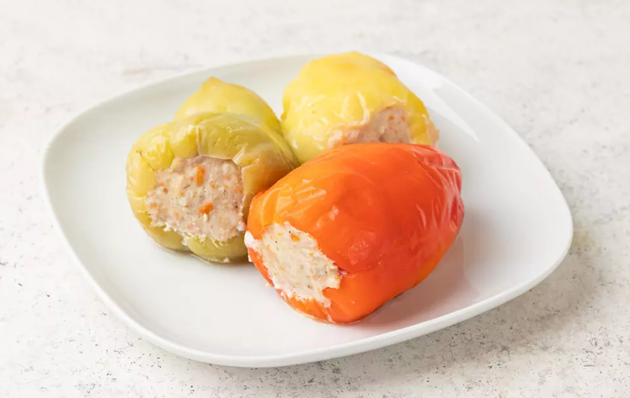 Перец фаршированный с индейкой, 600 гр, ВкусВилл
